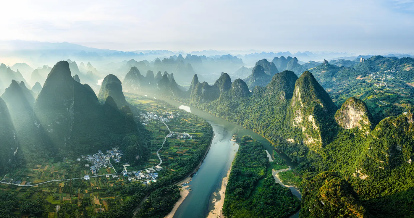 Colinas kársticas sobre el río Lijiang, Yangshuo
